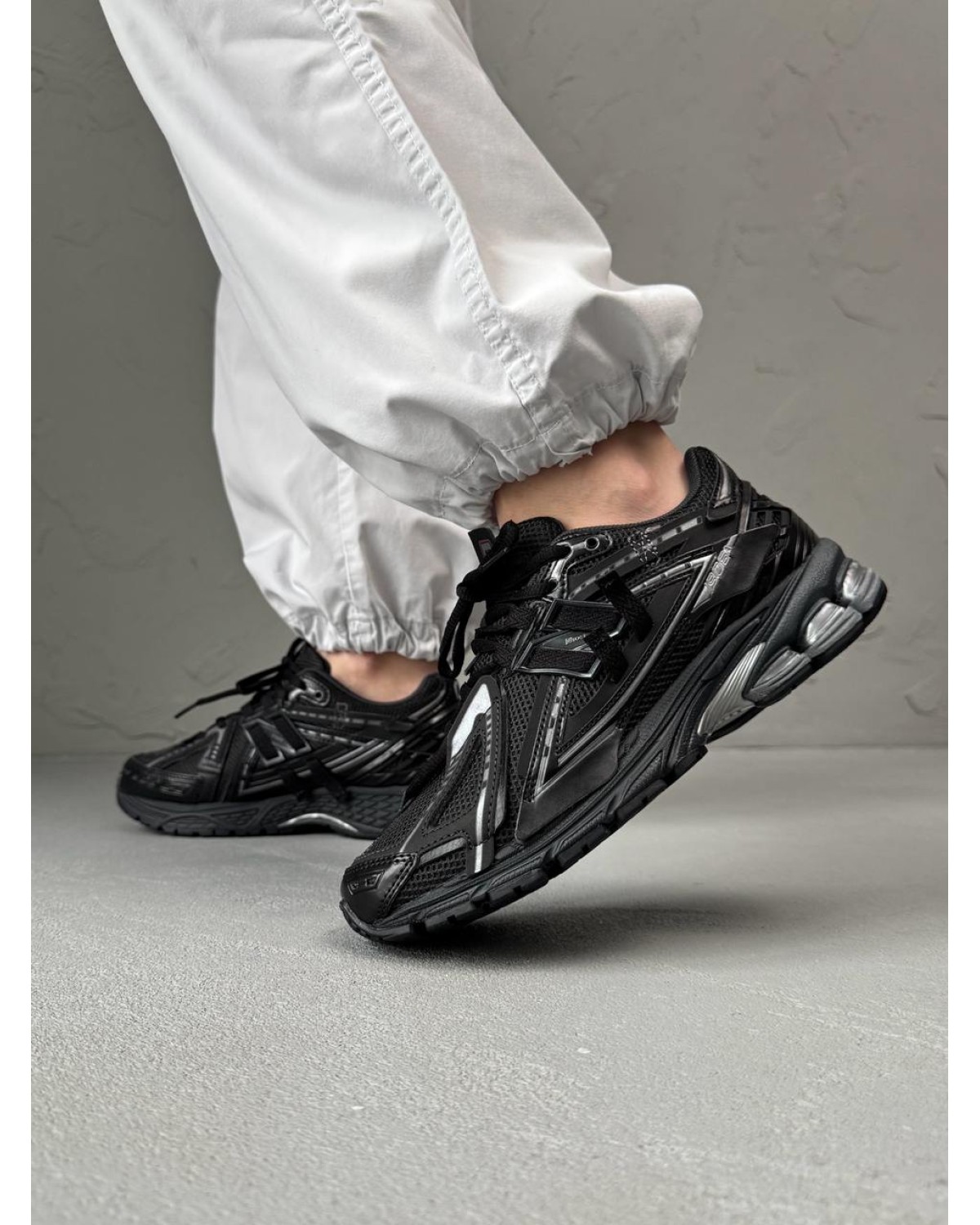 New Balance 1906A Black/Silver