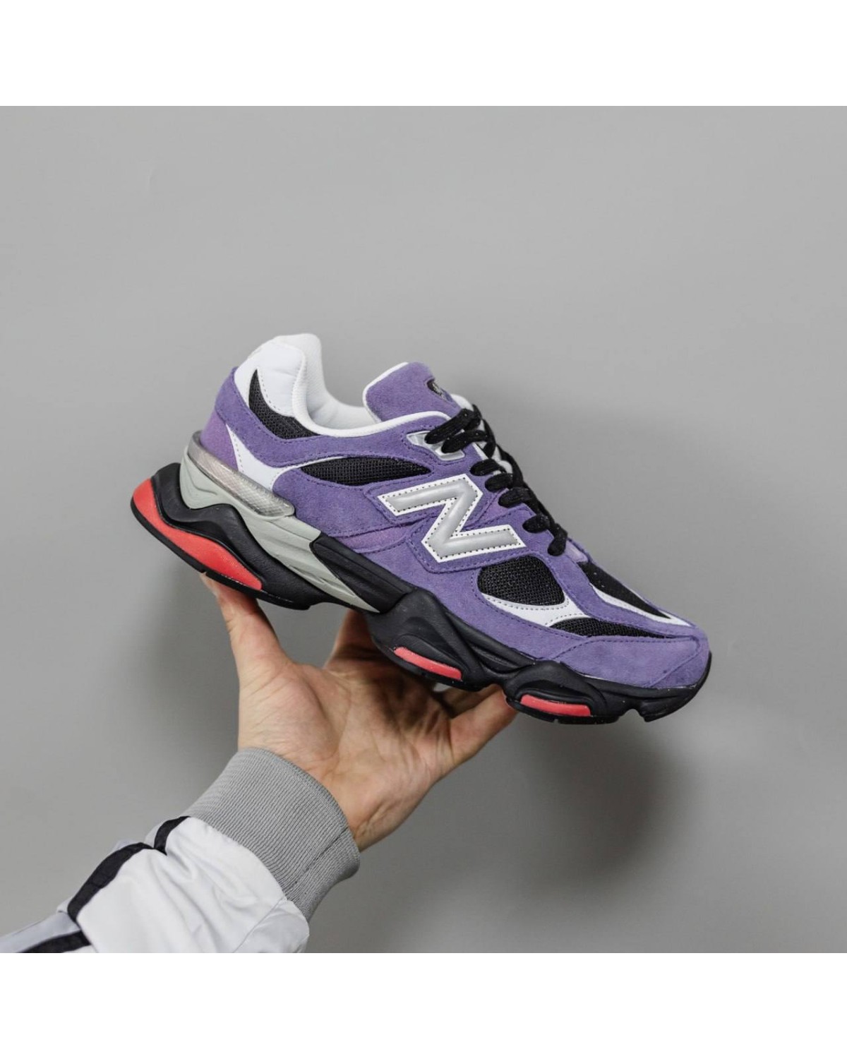 New Balance 9060 Violet Noir
