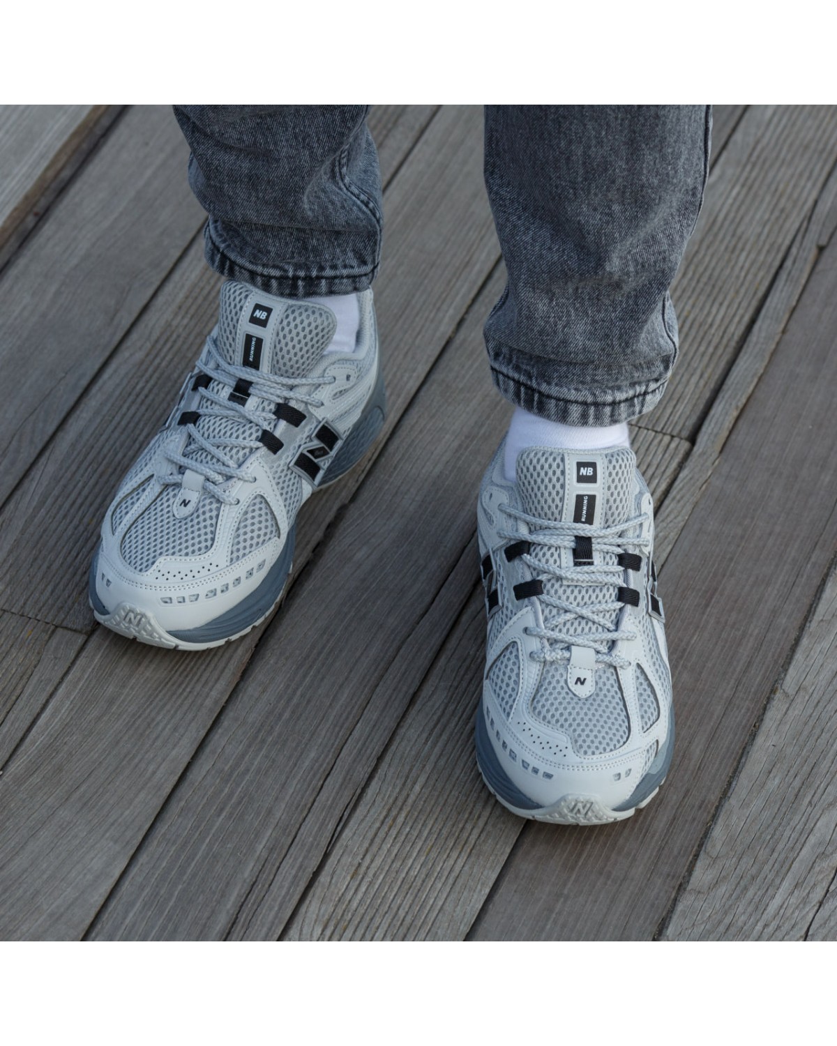 New Balance 1906R Grey Black Cordura