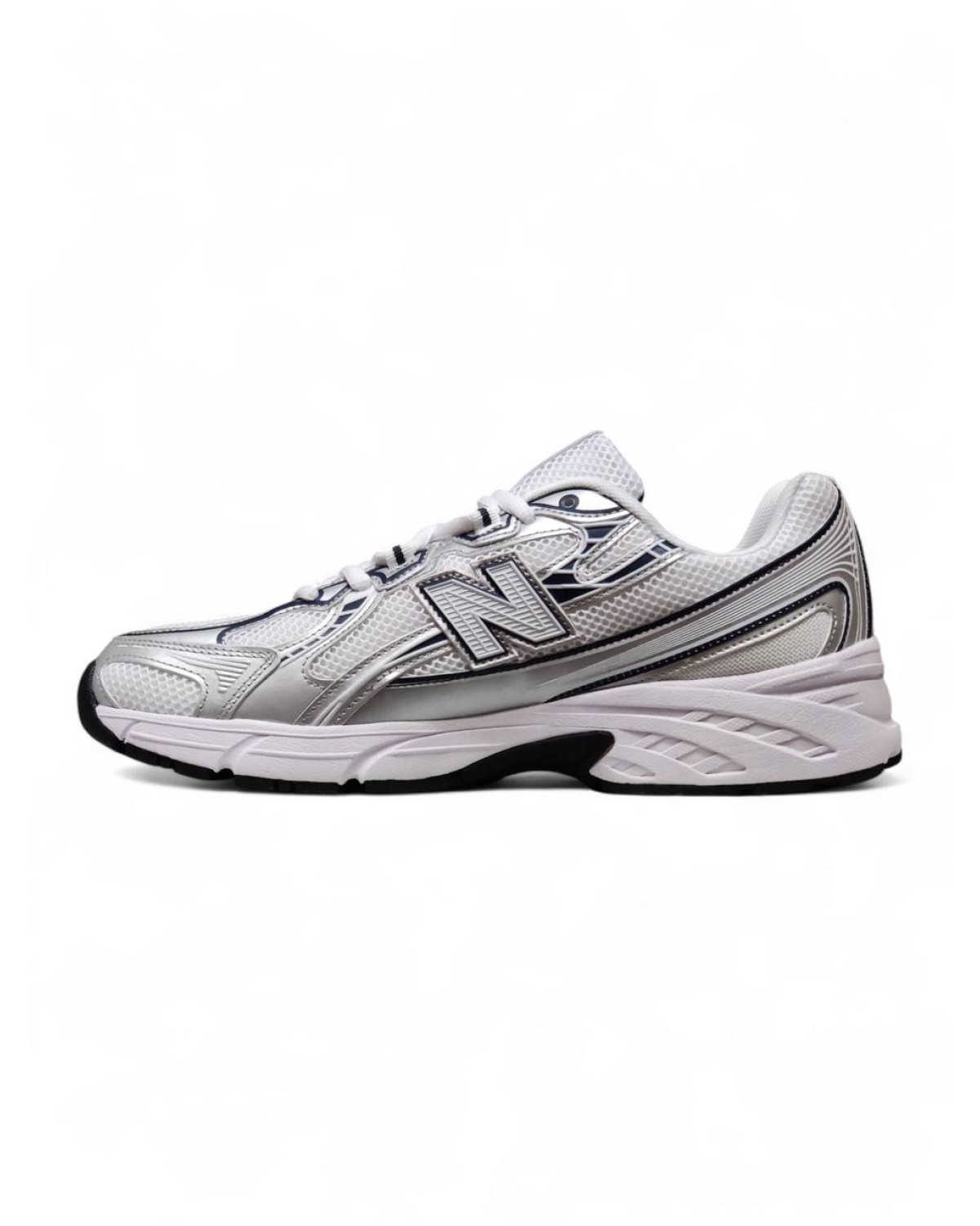 New Balance 740 Dark Grey Silver