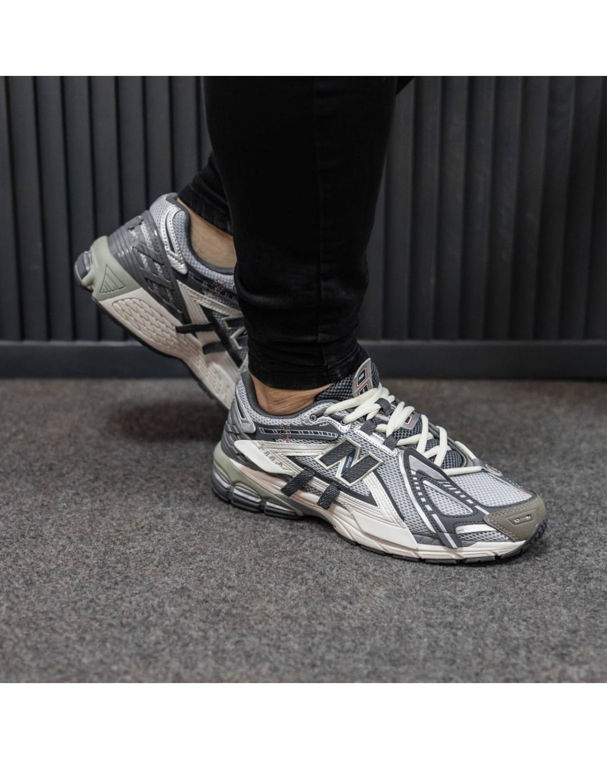 New Balance 1906А