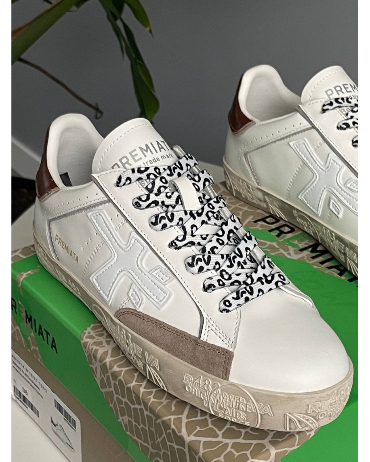 Premiata Stevend 6483 Beige White Brown