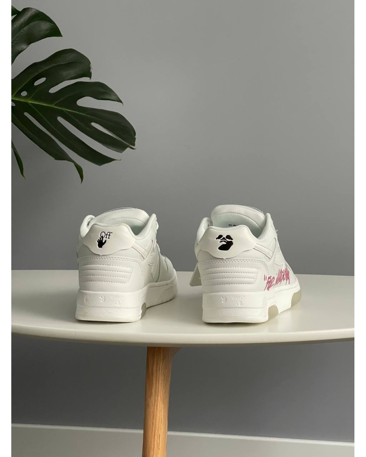 Off White For Walking White Pink Logo