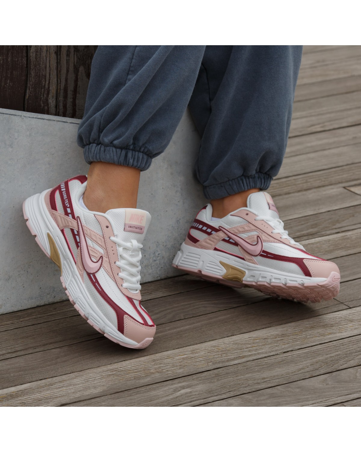Nike Initiator Rose Nike Initiator Rose