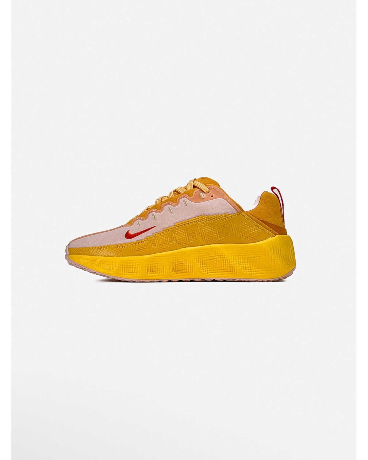 Nike Ava Rover "Celestial Gold"