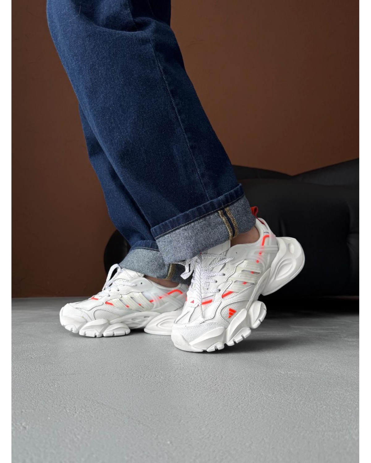Adidas Vento XLG Deluxe White Orange