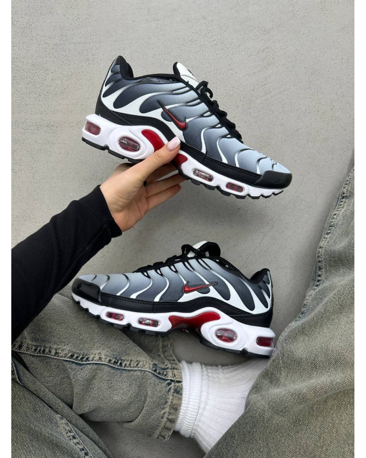 Nike Air Max Plus TN Black Silver Red Nike Air Max Plus TN Black Silver Red