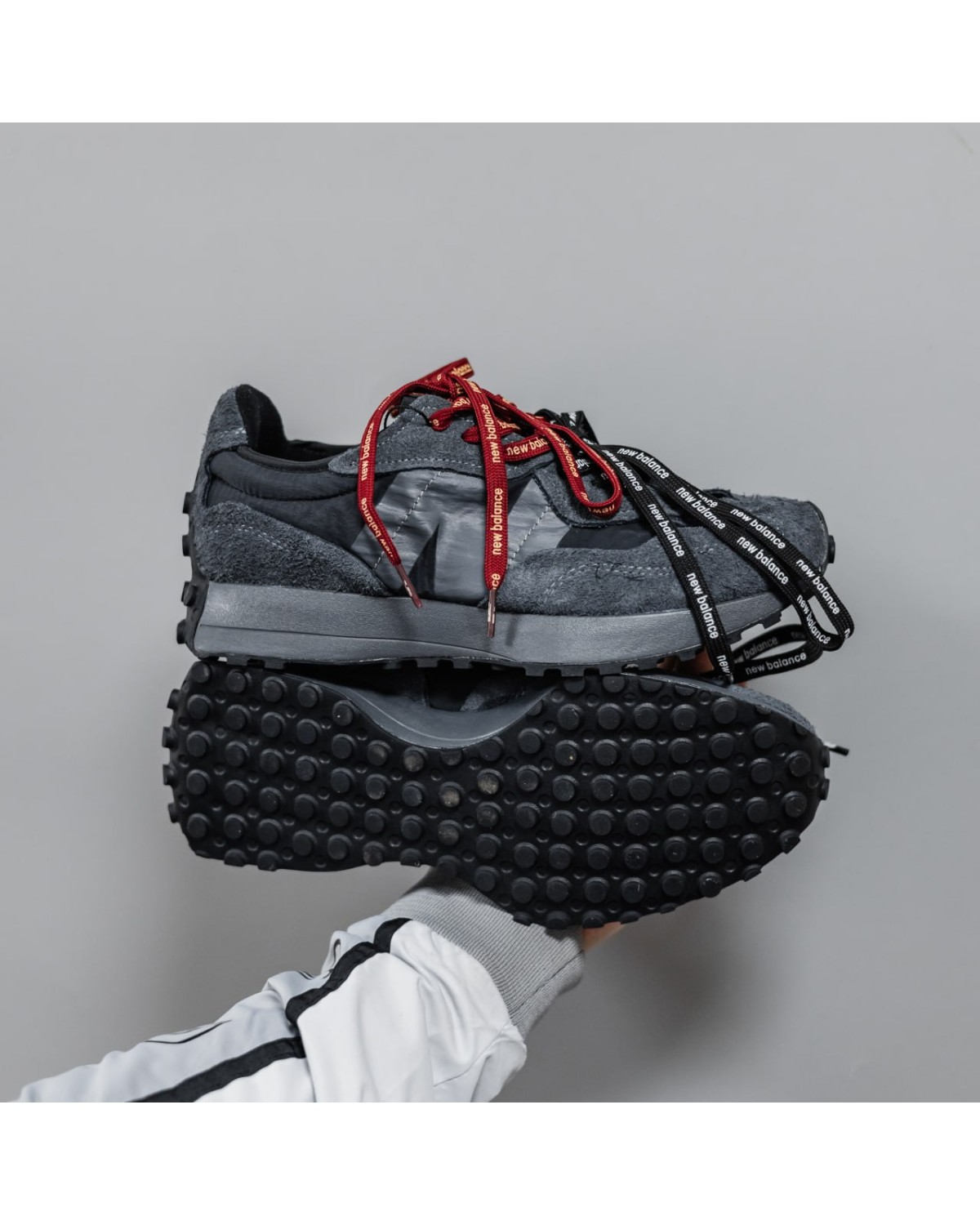 New Balance 327 Black