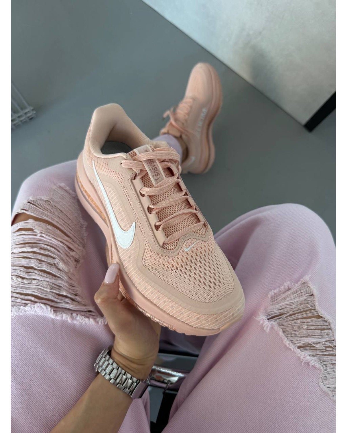 Nike Pegasus Peach