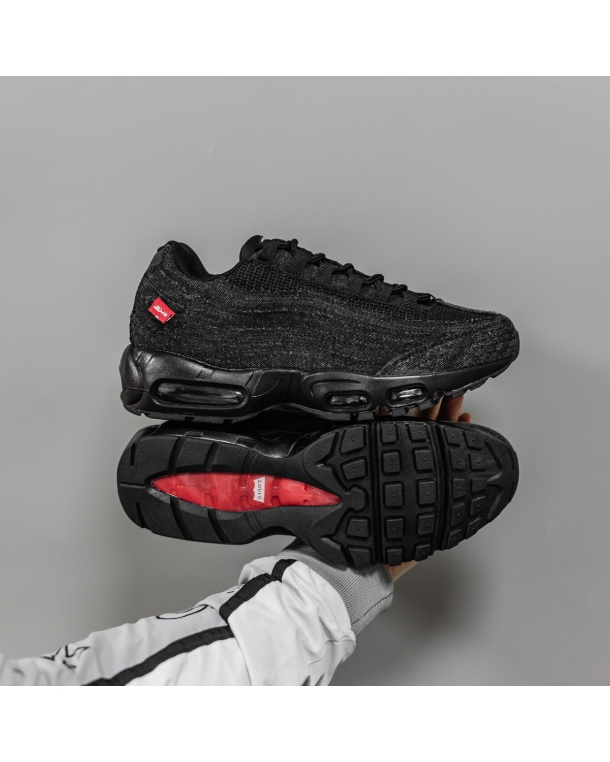 Levi’s x Nike Air Max 95 Black Levi’s x Nike Air Max 95 Black
