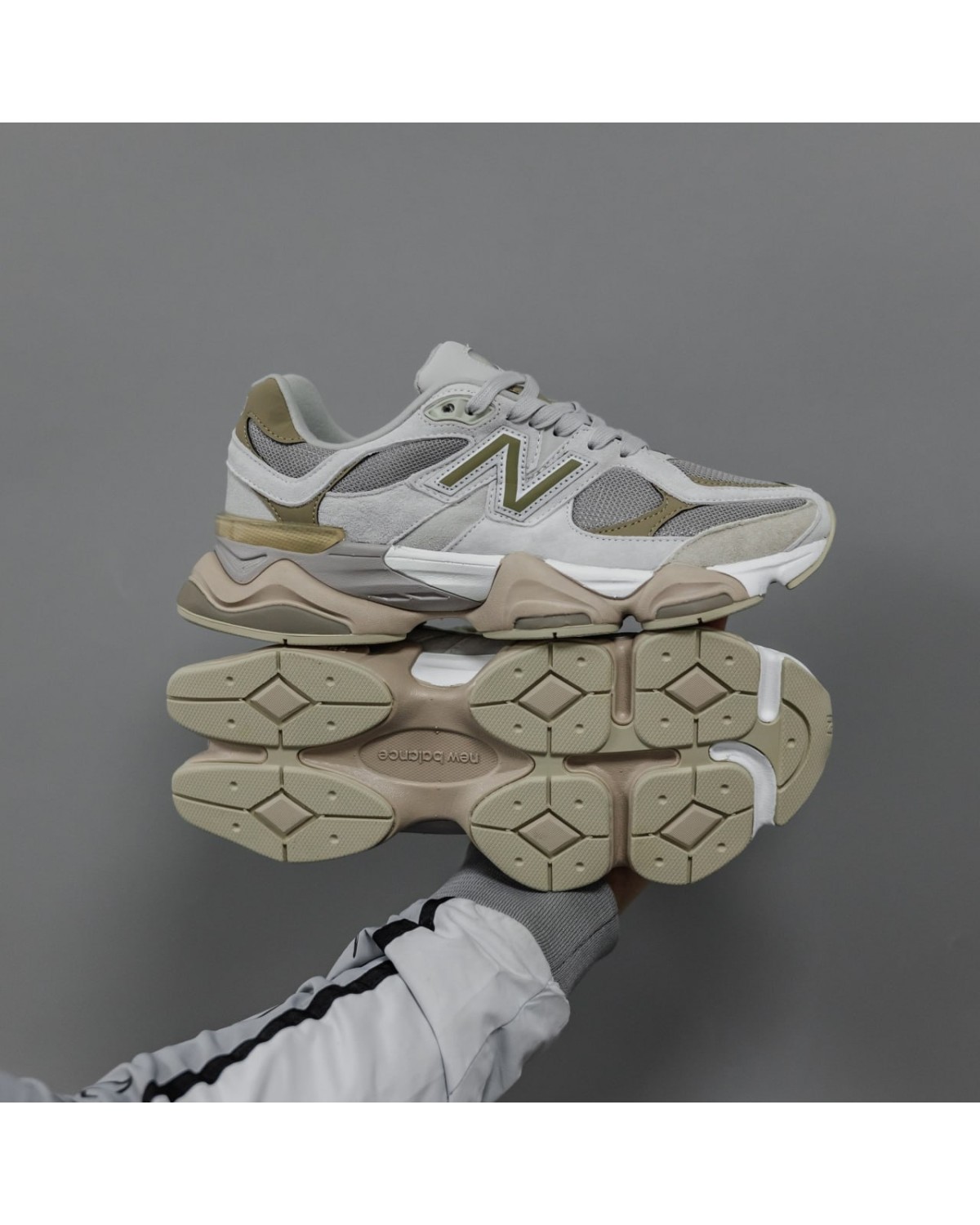New Balance 9060