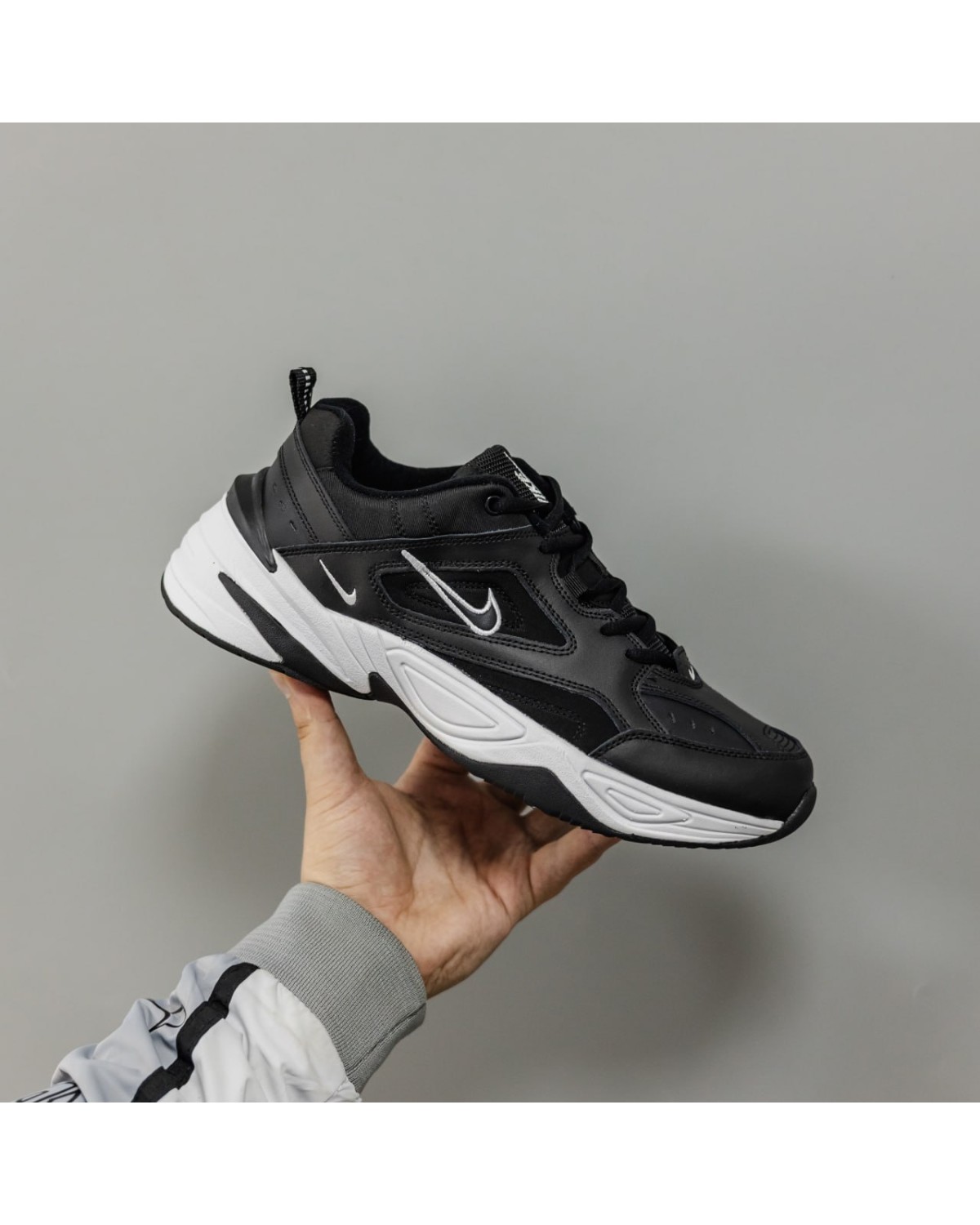 Nike Tekno Black White