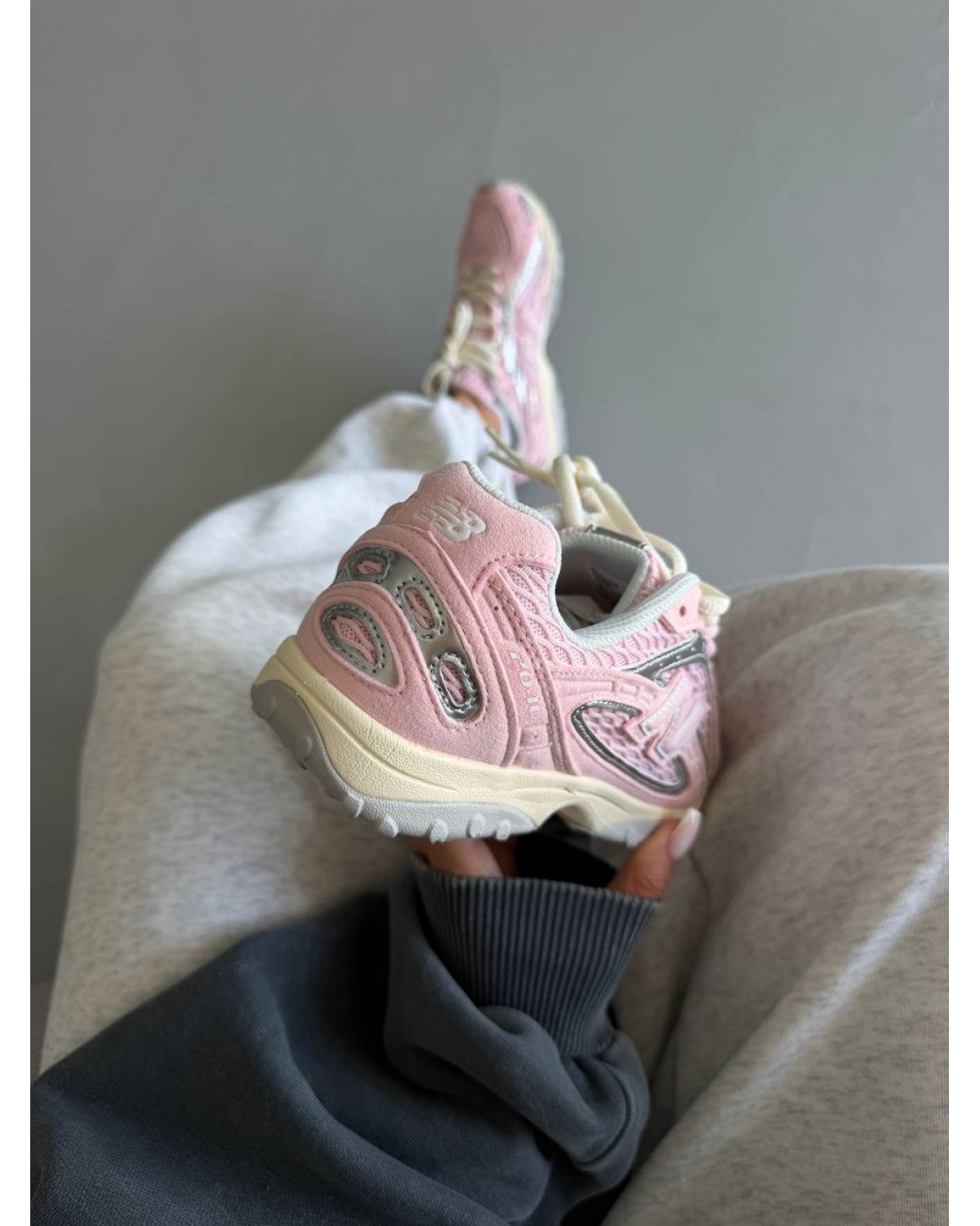 New Balance 204L Candy Pink New Balance 204L Candy Pink