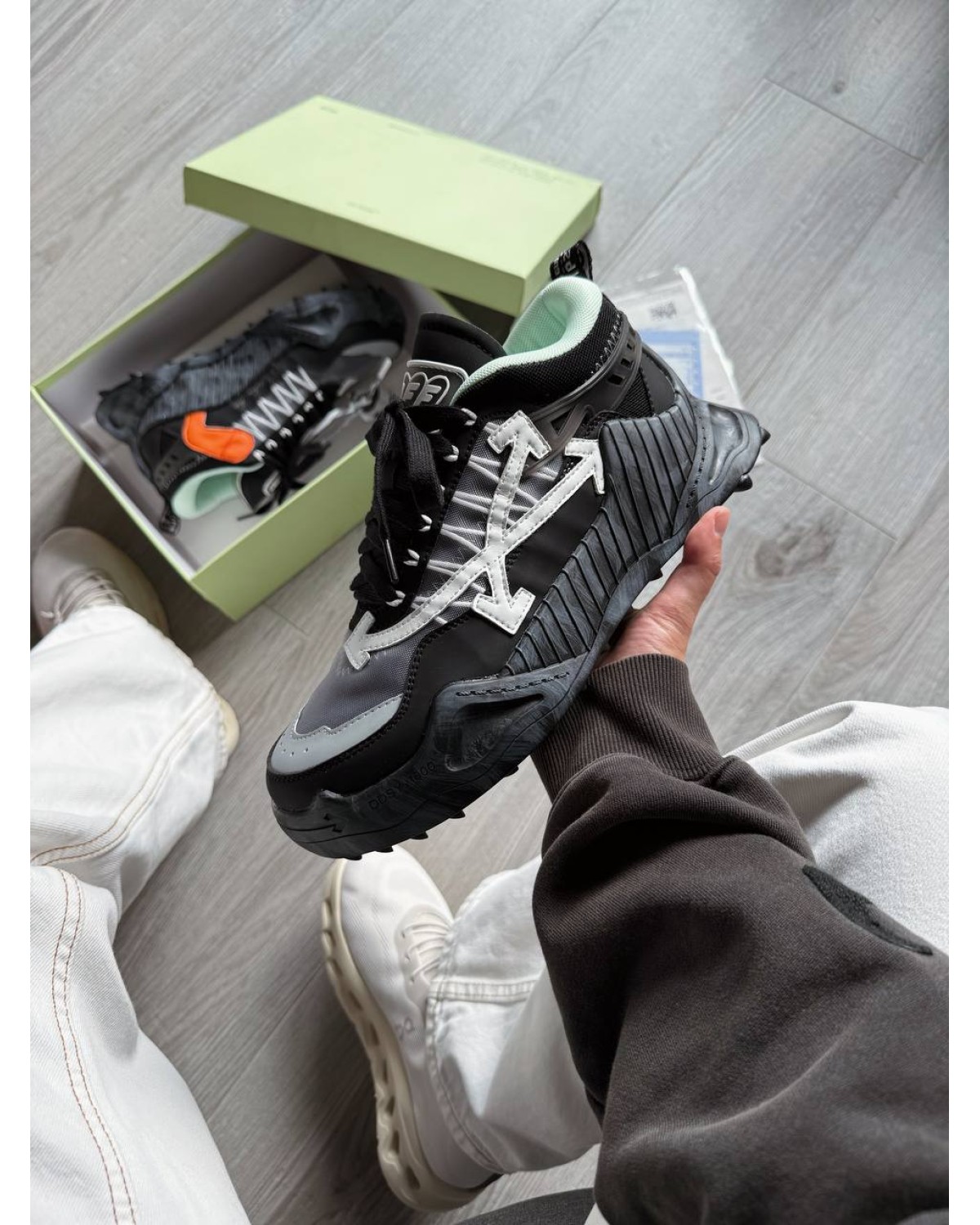 O Odsy-1000 Dark Grey