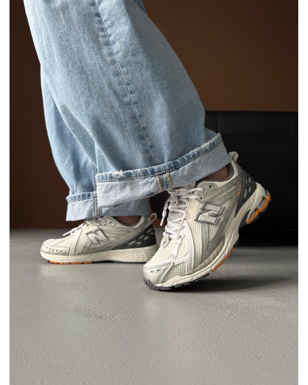 New Balance 1906R Silver/Beige/Orange New Balance 1906R Silver/Beige/Orange