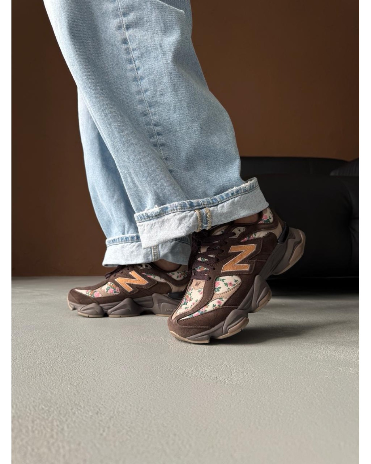 New Balance 9060 Atmos Pink