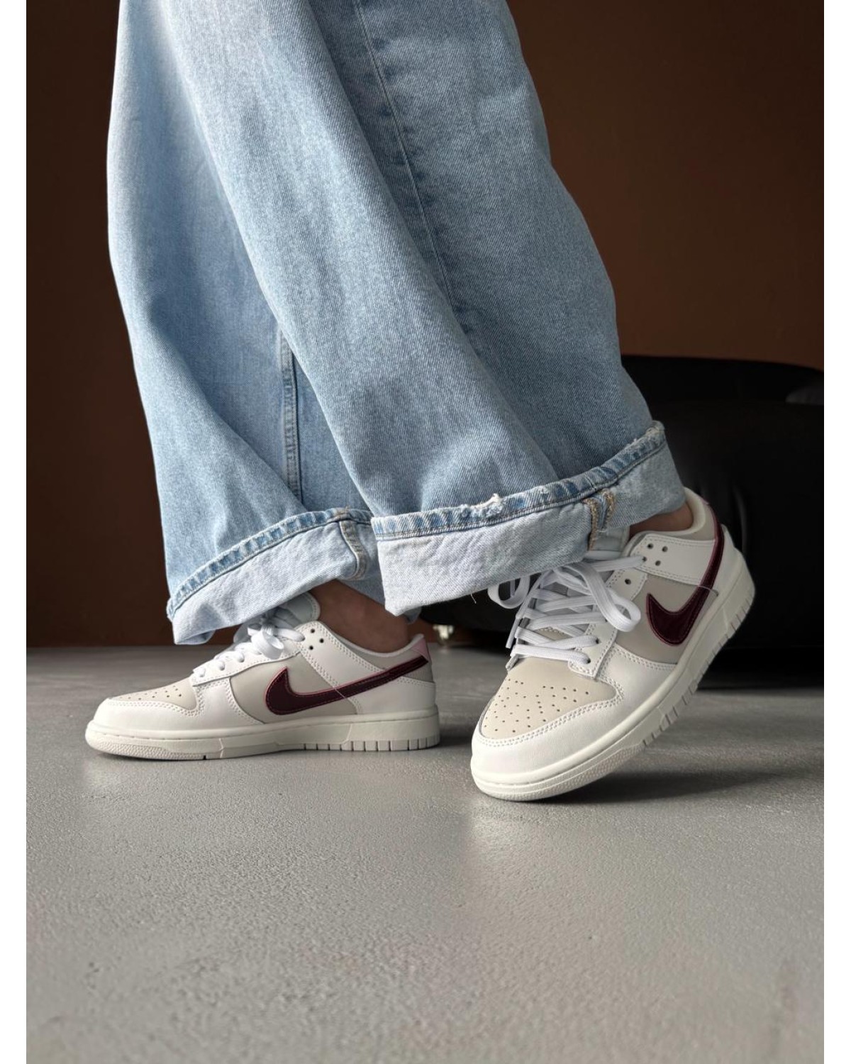 Nike SB Dunk Low Summit White Plum Chalk