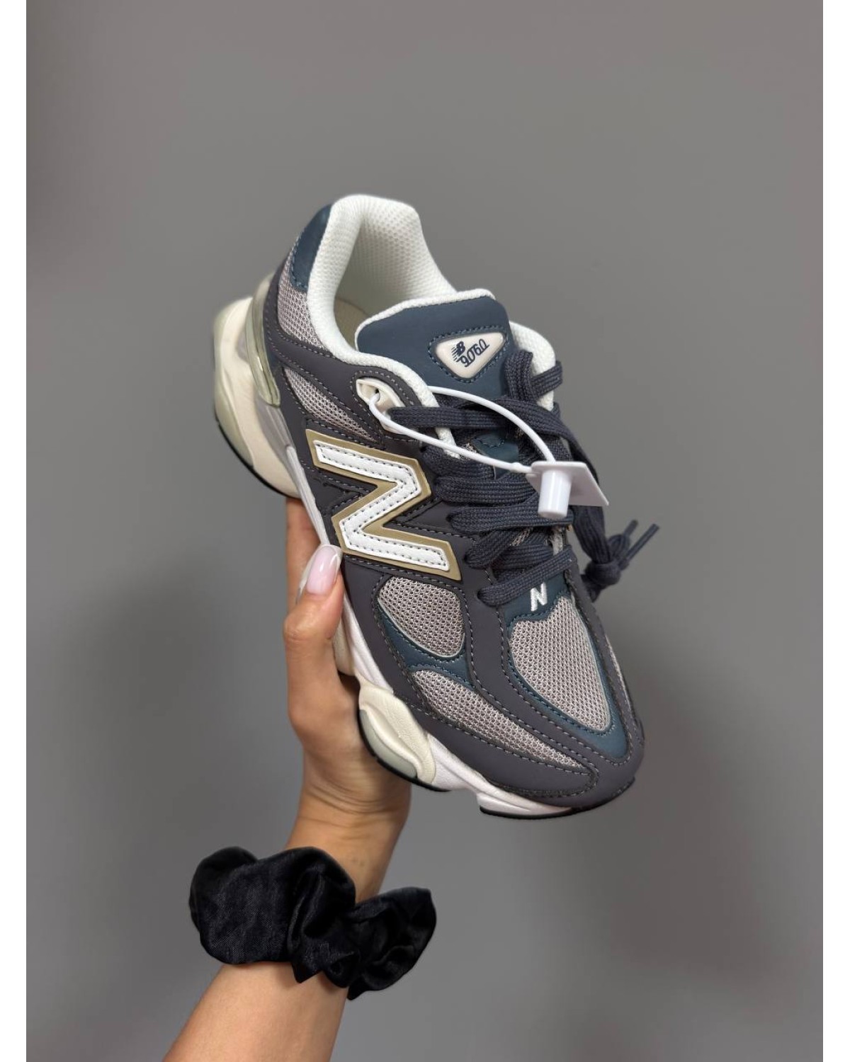 New Balance 9060 Neptune Grey / Shadow Blue New Balance 9060 Neptune Grey / Shadow Blue