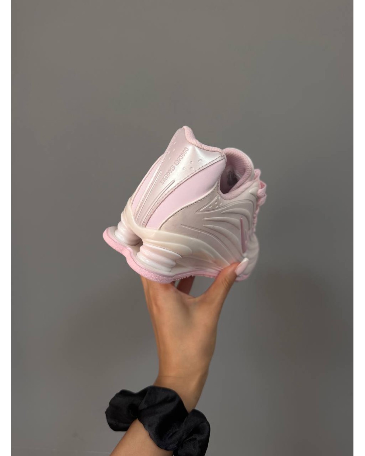 Nike Shox R4 Pearl Pink / Pink Foam Nike Shox R4 Pearl Pink / Pink Foam