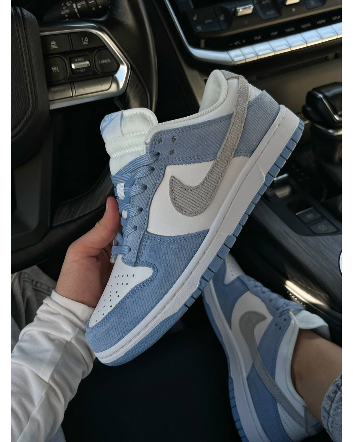 Nike SB Dunk Low Muslin