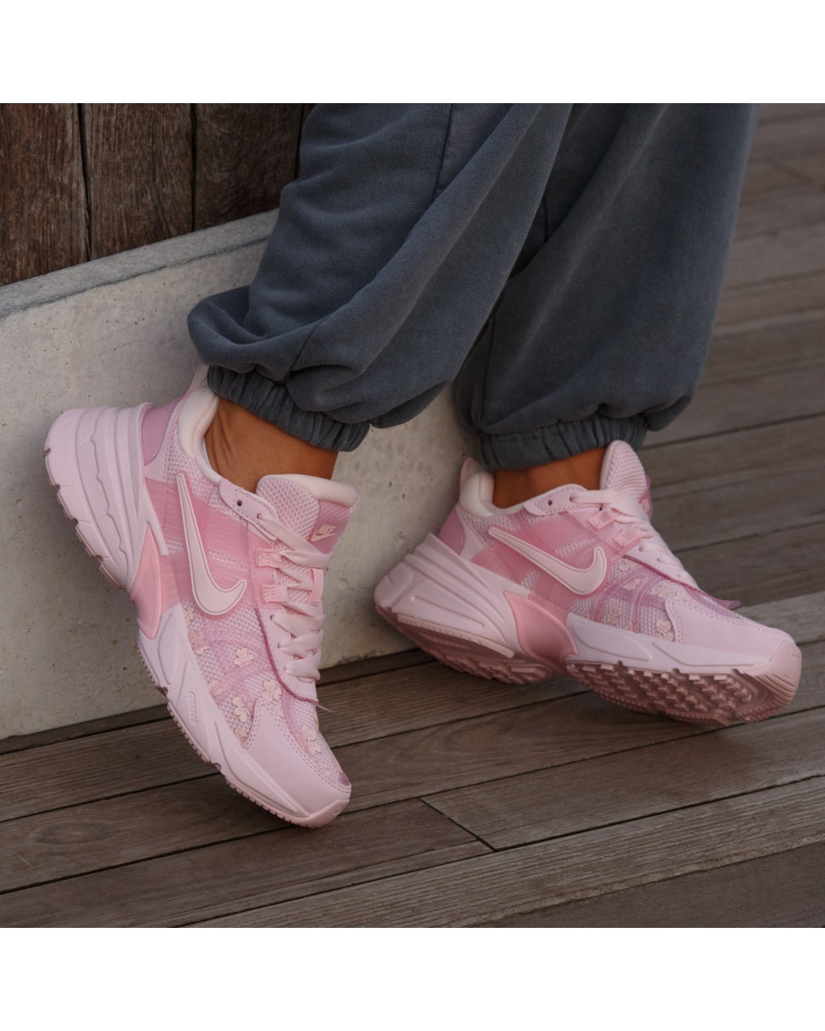 Nike V2K Run Pink Flowers