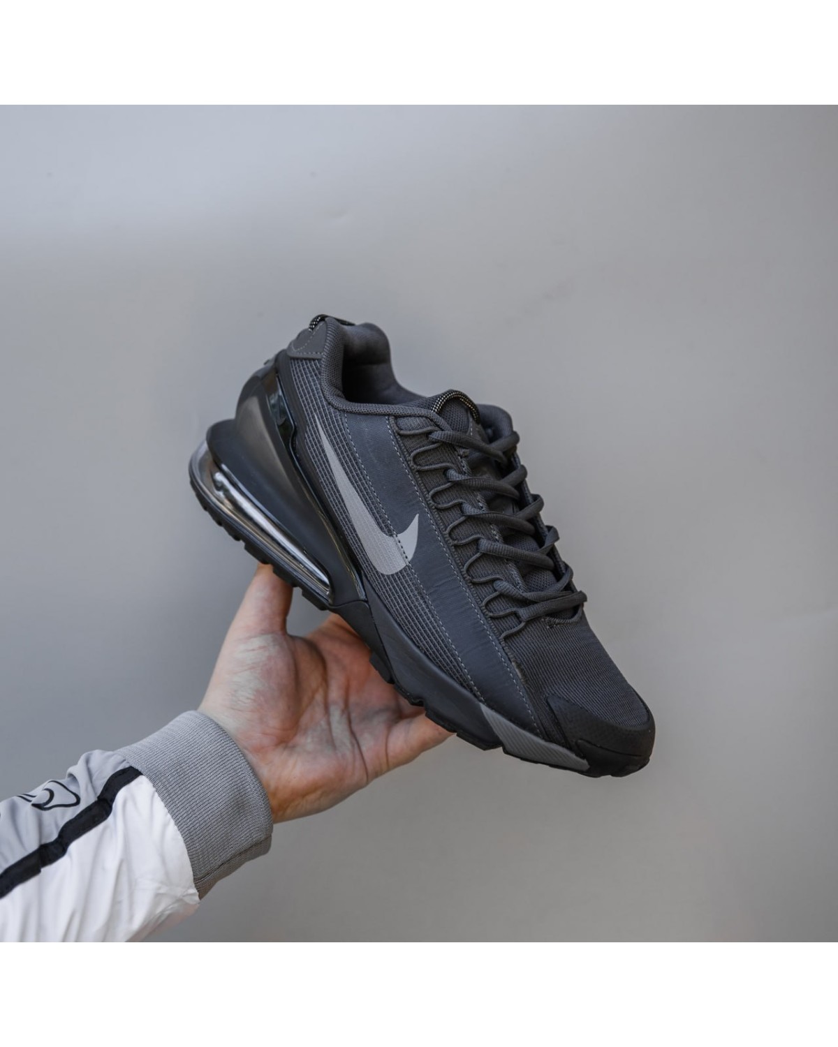 Nike Air Max 270 Pulse Roam Grey
