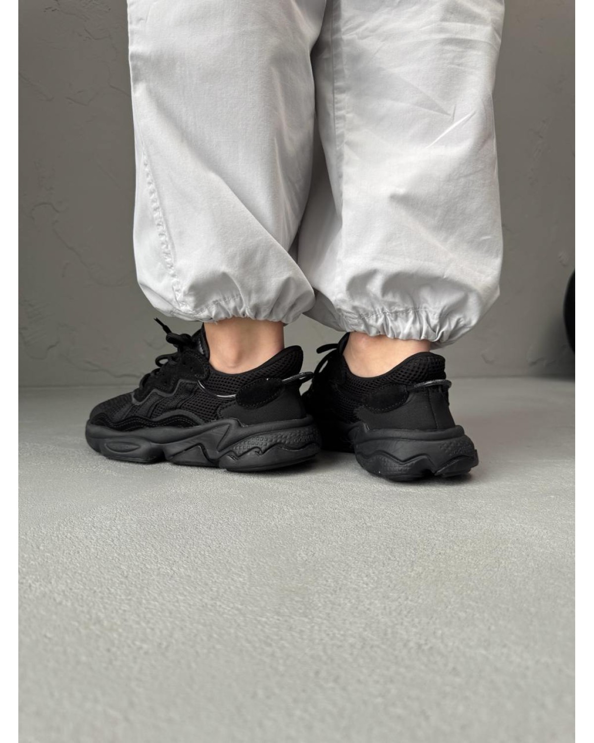 Adidas Ozweego Triple Black Textile