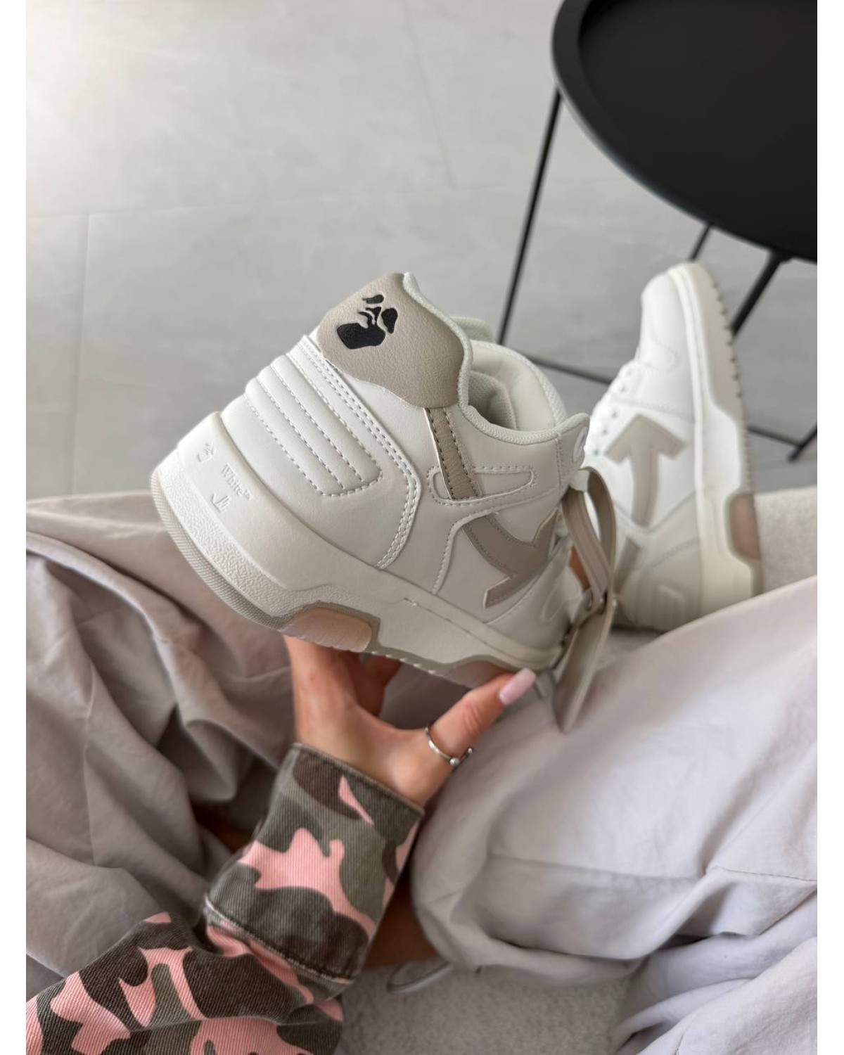 Off-White Out of Office