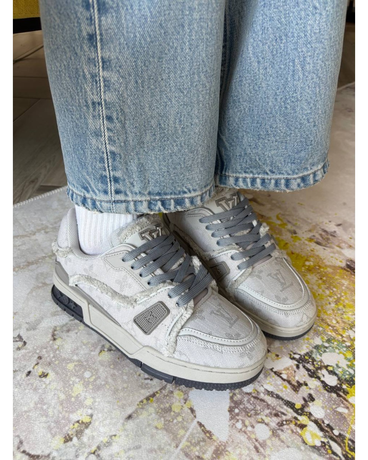 Louis Vuitton Trainer Grey