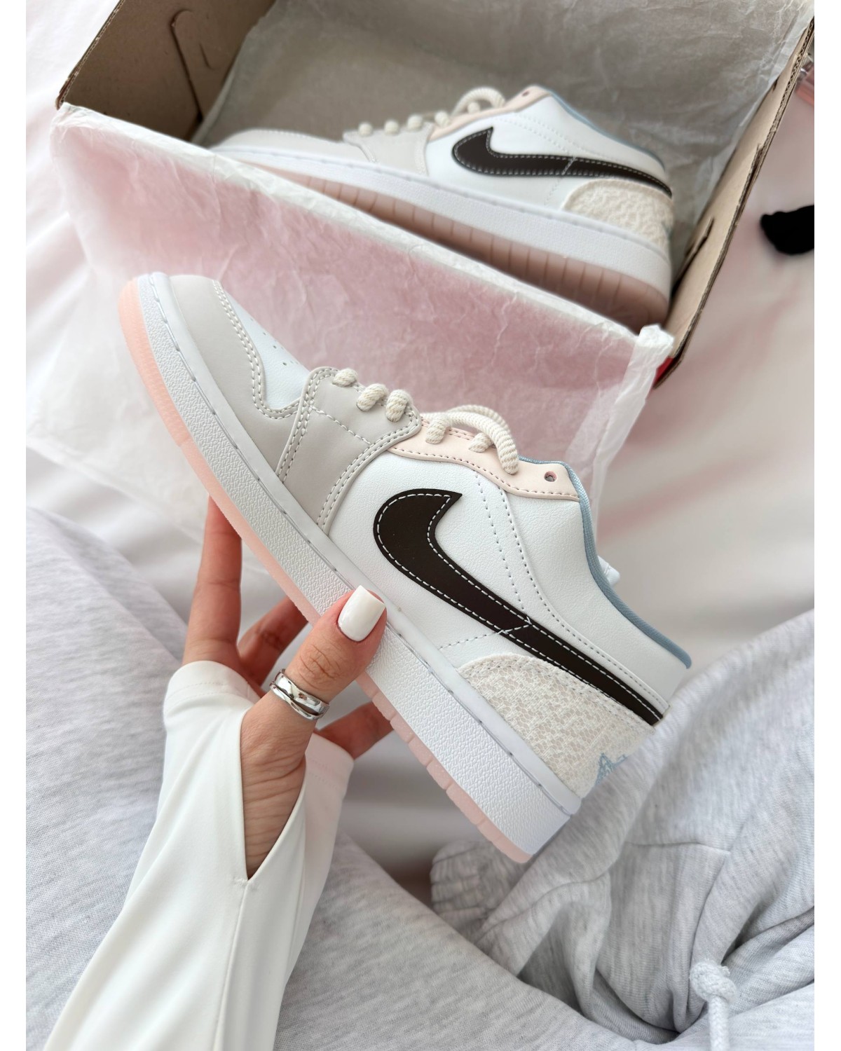 Jordan 1 Low White Beige Black Jordan 1 Low White Beige Black