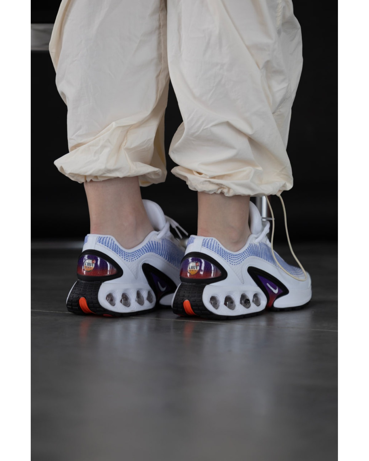 Nike Air Max DN White Violet