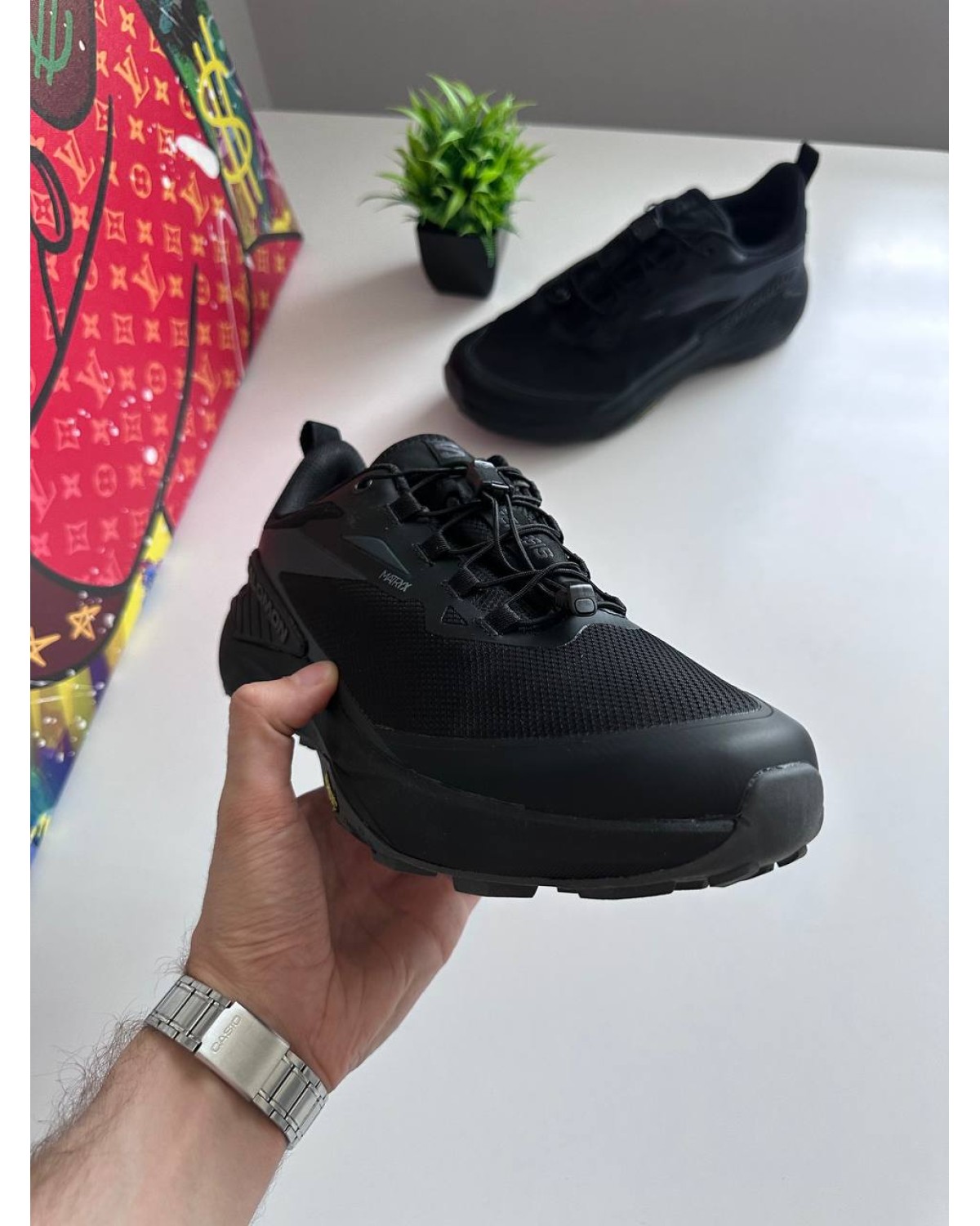 Salomon Genesis Gore-Tex Black