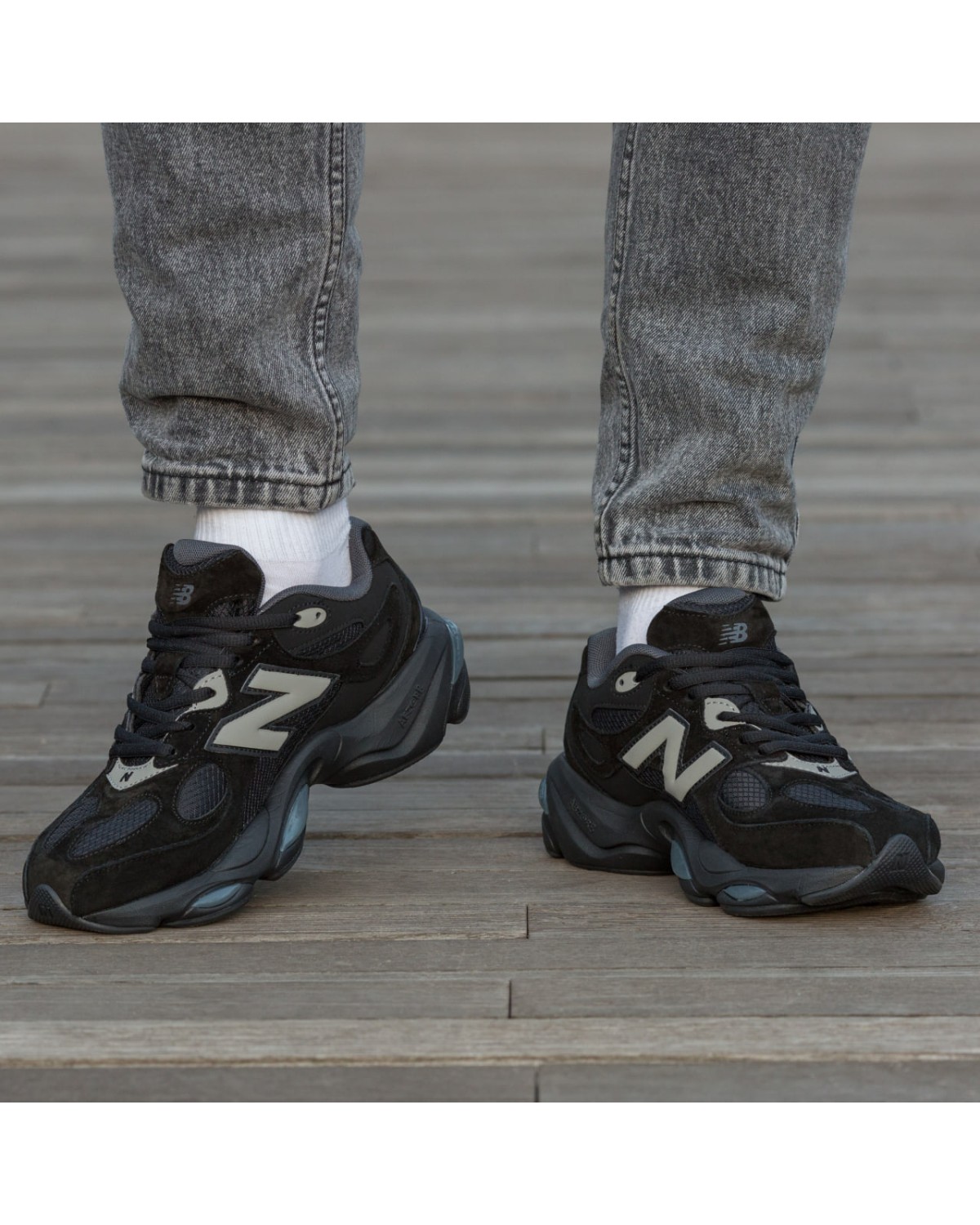 New Balance 983 Black