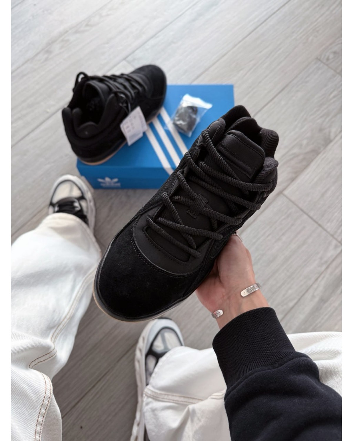 Adidas BadBo 1.0 Bad Bunny Resilience