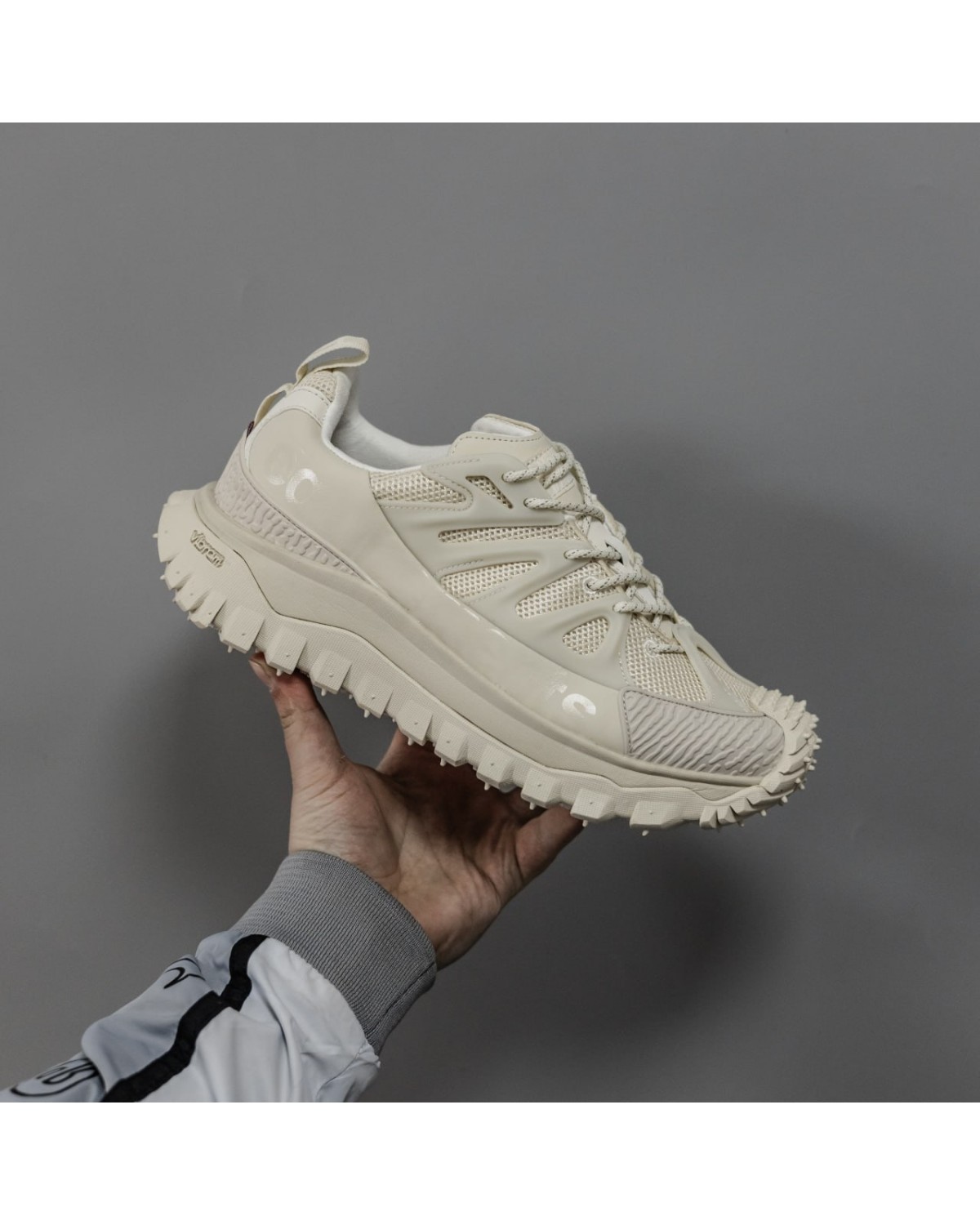 Moncler Equipements Beige
