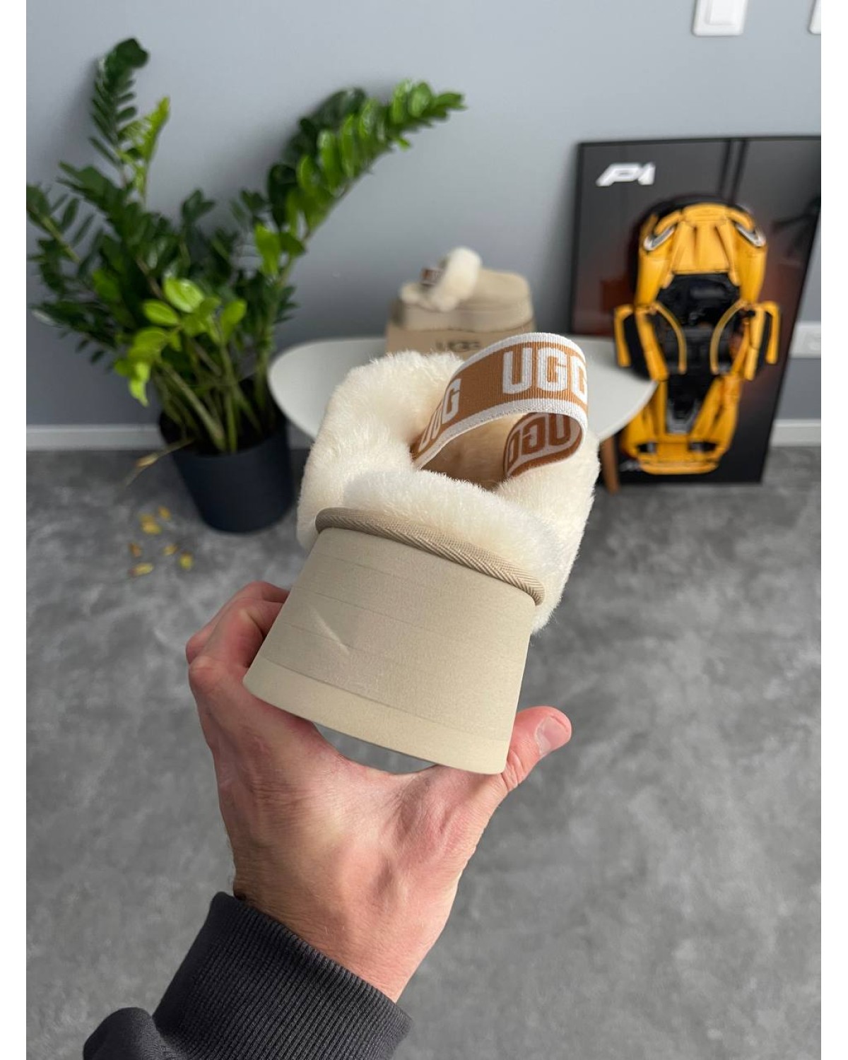 Ugg Funkette Slipper Platform Sand