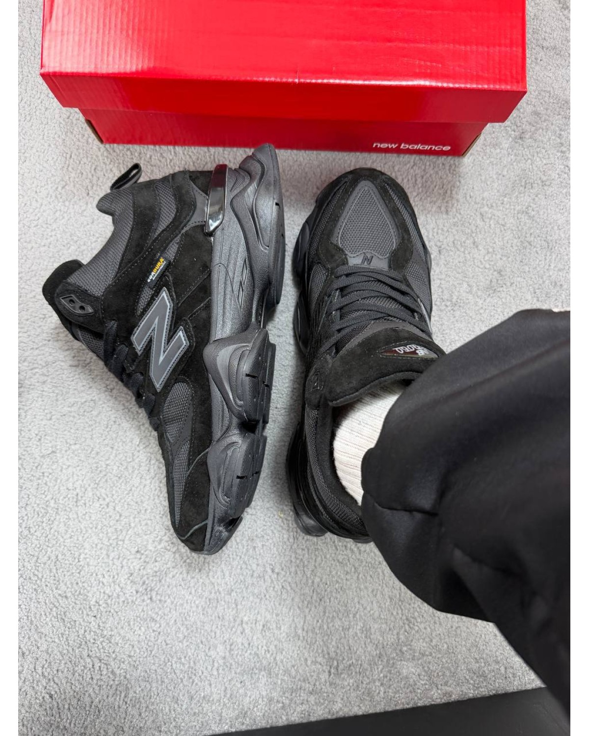 New Balance 9060 Black