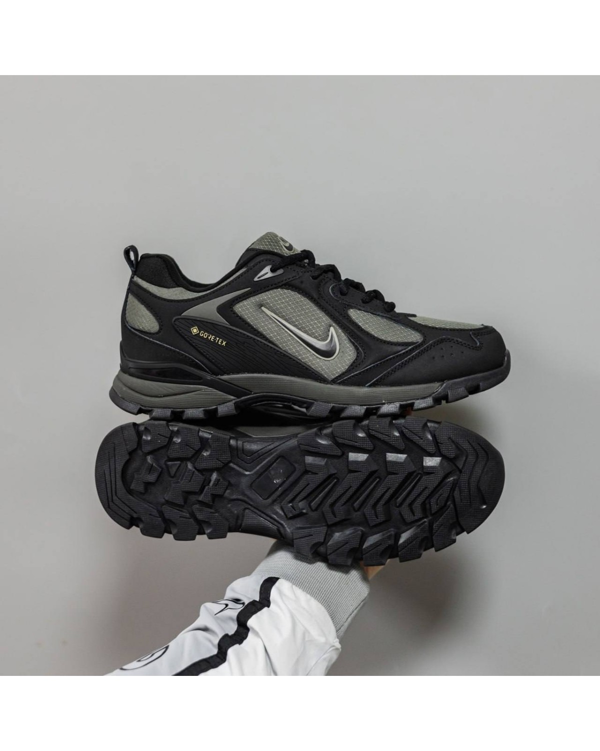 Nike Rivah Gore-Tex Thermo Black Grey