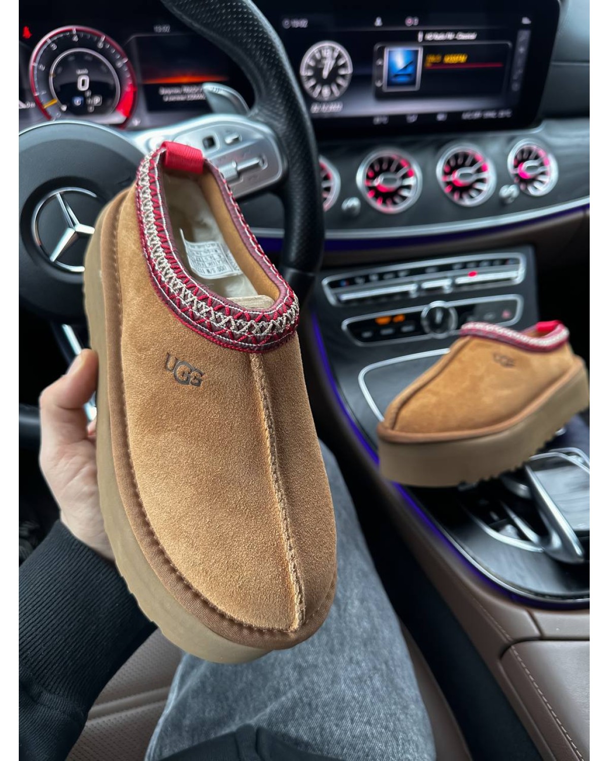 Ugg Tazz Platform Chestnut