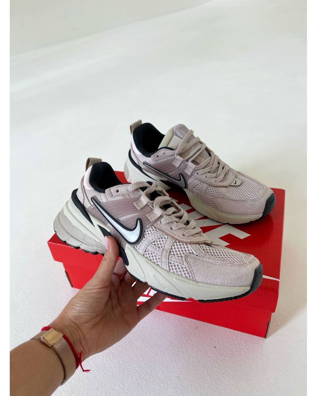 Nike V2K Run Pink