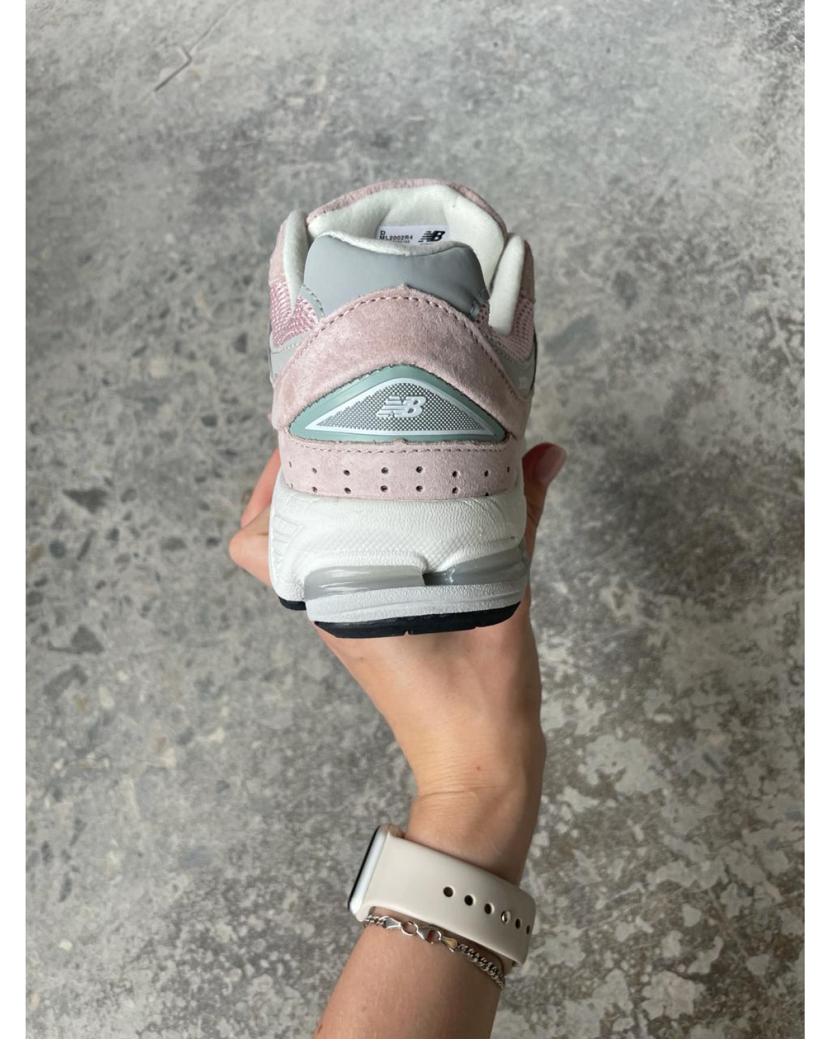 New Balance 2002R