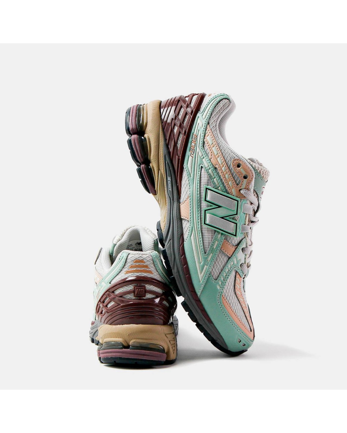New Balance 1906U Green Red Grey