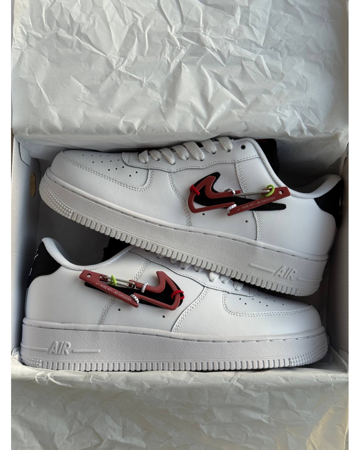 Nike Air Force 1 '07 PRM Mousqueton Swoosh Rouge DH7579-100