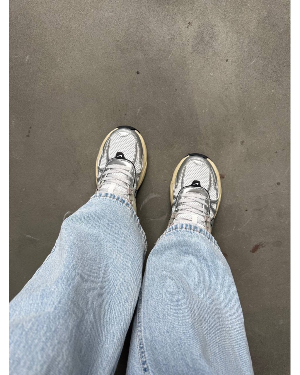 Nike V2K Run Premium