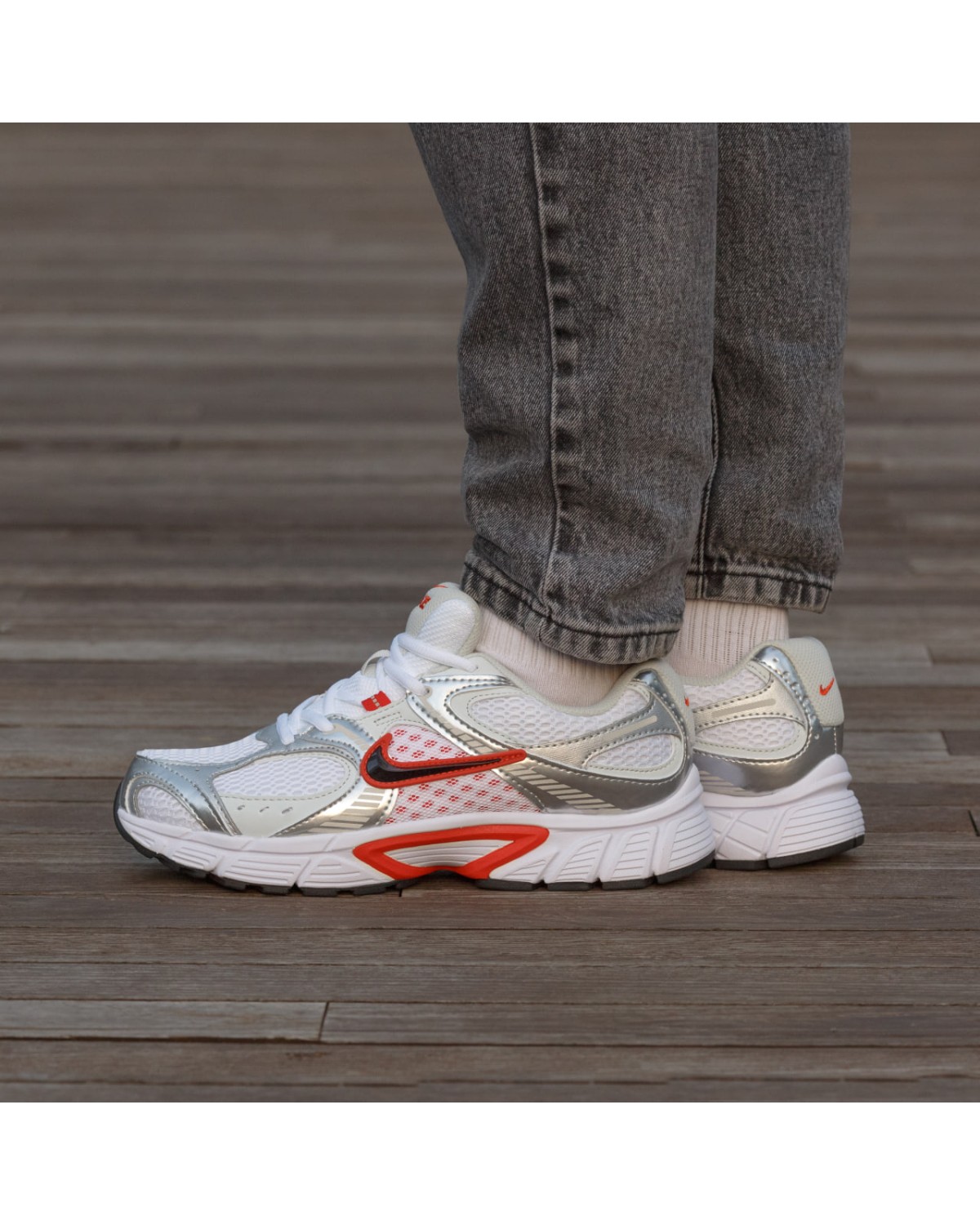 Nike V5 RNR Sky White Red