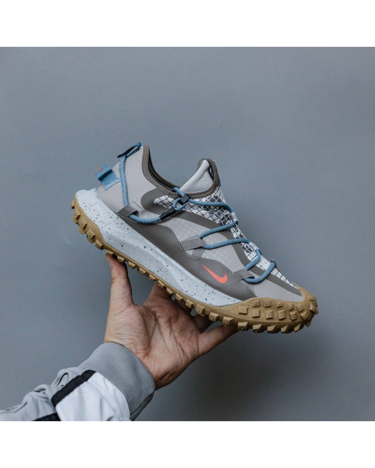 Nike ACG Mountain Fly Low Nike ACG Mountain Fly Low