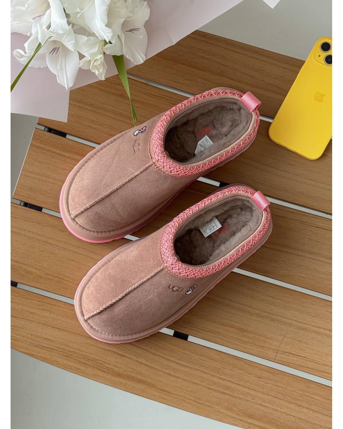 Tasman Platform Love Grey