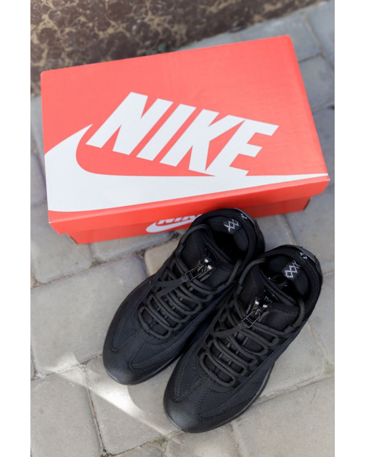 Nike Air Max 95 20th Anniversary Black Nike Air Max 95 20th Anniversary Black