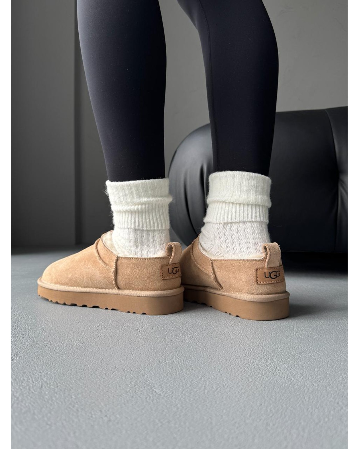 UGG Classic  Micro Boot Beige