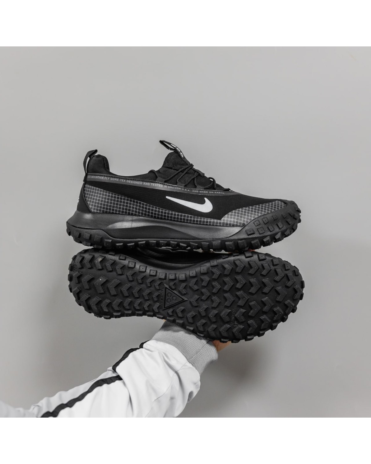 Nike ACG Mountain Fly Black